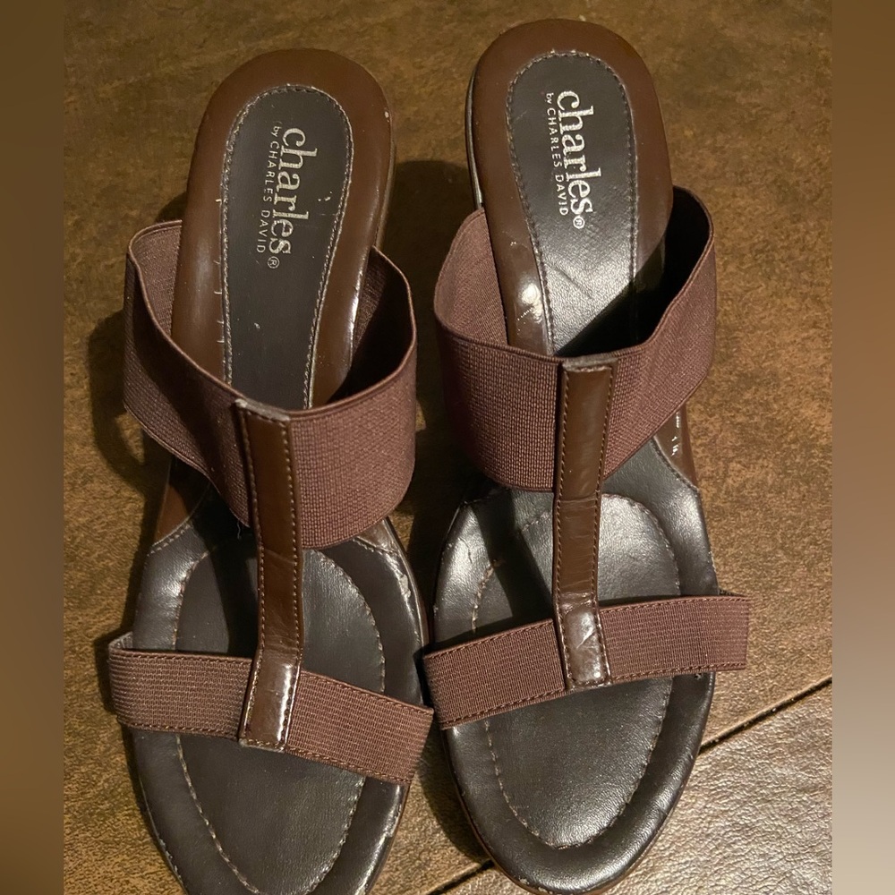 Women’s Shoes size 5